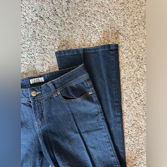 So Wear It Declare It Jeans - Picture 7 of 8